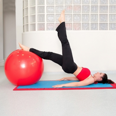 Sustiprinkite didžiąją dalį raumenų namuose! Pilates kamuolys, 65 cm