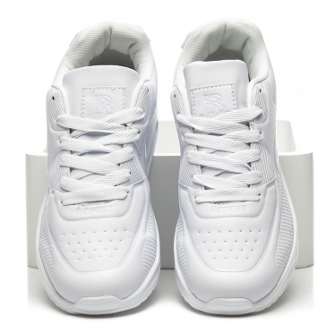 Balti moteriški sportiniai batai