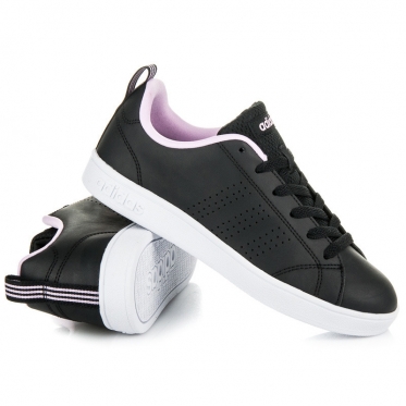 Juodi moteriški Adidas sportiniai kedai