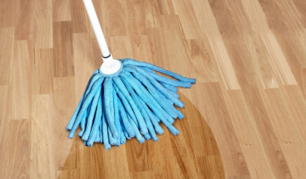 Itin gerai skysčius sugerianti šluostė su teleskopiniu kotu "Smart mop" Itin gerai skysčius sugerianti šluostė su teleskopiniu kotu "Smart mop"