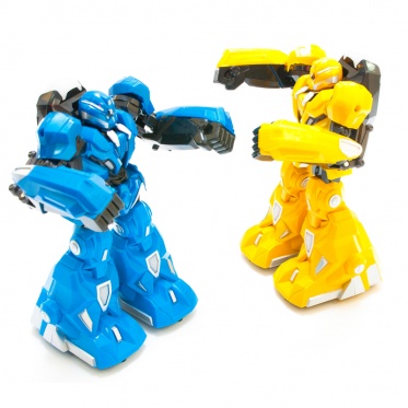 Tarpusavyje kovojantys robotai mėlynas-geltonas