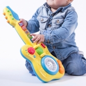 Vaikiška gitara su garsais ir šviesomis