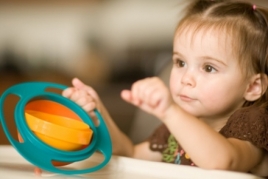 Niekada neišsipilantis dubenėlis "Whirly Bowl" Jūsų mažyliui!