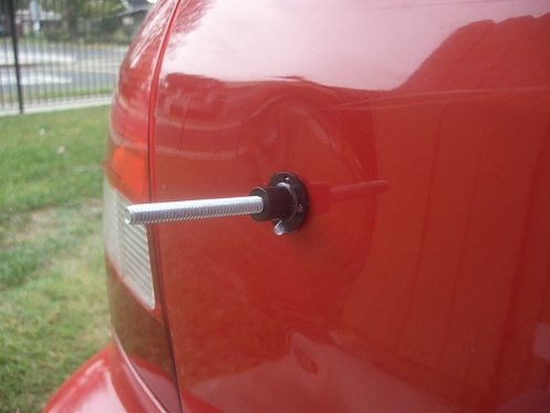 Automobilio kėbulo įlenkimų šalinimo įrankiai