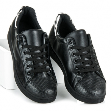 Juodos spalvos vyriški sezoniniai batai