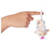 Interaktyvi beždžionėlė "Finger Monkey" (balta)