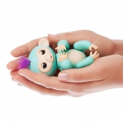 Interaktyvi beždžionėlė "Finger Monkey" (žydra)