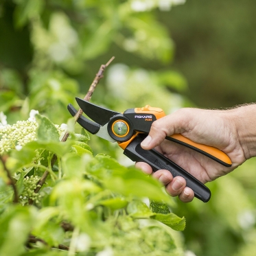 Sekatorius "Fiskars" Powergear PX93, 26 mm
