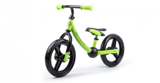 Balansinis dviratis su naujo modelio ratais "Kinderkraft 2way next". Žalias