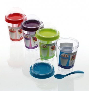 Plastikinis maisto indelis išsinešimui su šaukšteliu "Yogurt 2 Go", 300 ml