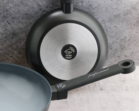 "Moneta" wok keptuvė su ergonomiška rankena "Bongusto", 28 cm