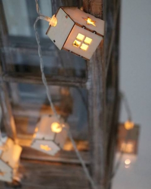 LED lemputės "Mediniai nameliai", 10 lempučių