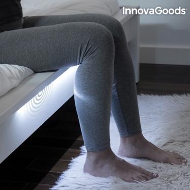 LED šviestuvas su judesio jutikliu "InnovaGoods", 2 vnt