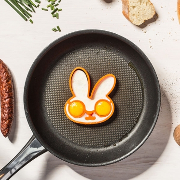 Silikoninė formelė kiaušiniams "Zuikutis", 11,5 x 12 x 1,5 cm