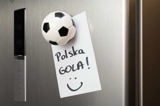 Butelio atidarytuvas su garsais iš sporto scenų "Futbolo kamuolys"