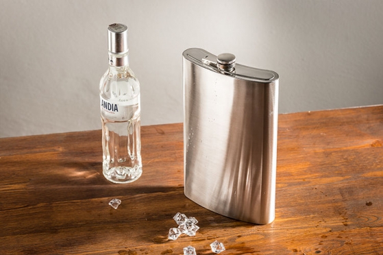 Nerūdijančio plieno gertuvė, 1,9 l