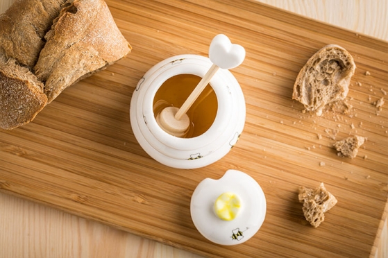 Indas medui su bičių atvaizdu, 7,62 x 6,98 cm