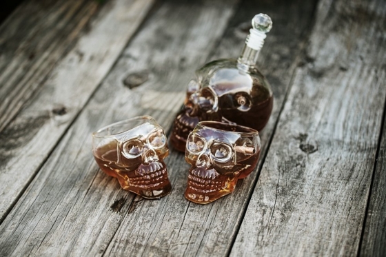 Grafinas "Neperšaunama kaukolė" 700 ml