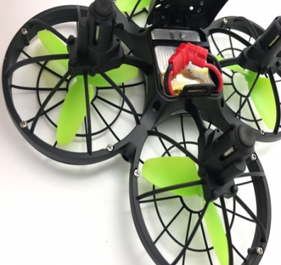 Dronas "RC Syma X26"