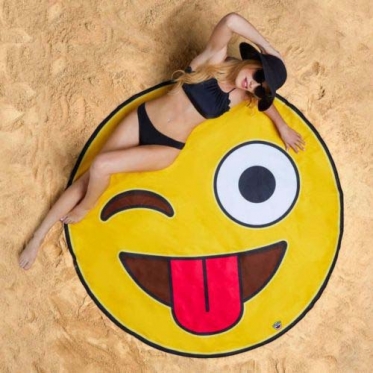 Greitai džiūstantis paplūdimio kilimėlis "Emoji liežuvis" 135 cm