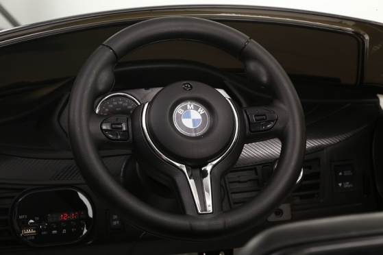 Nuotolinio valdymo vaikiškas automobilis "BMW X6M", juodas
