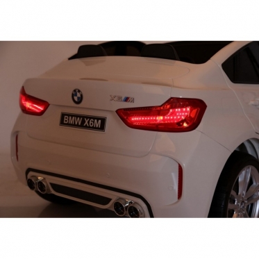 Nuotolinio valdymo vaikiškas automobilis "BMW X6M", baltas