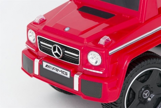 Mašinėlė - paspirtukas "Mercedes AMG" (raudonas)