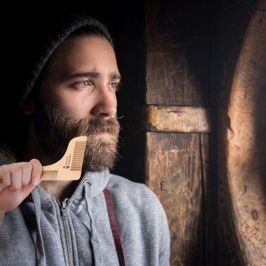Šukų rinkinys barzdai ir ūsams "Beard and Mustache"