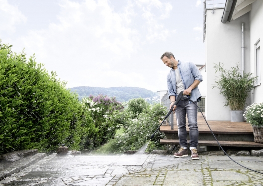 Aukšto slėgio plovimo įrenginys "Karcher K2 Compact Car and Home", 110 bar