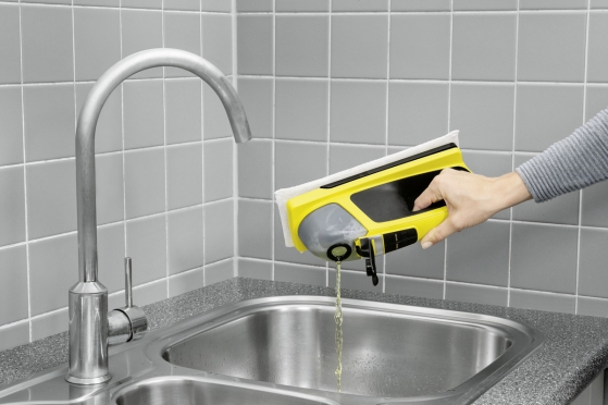 Belaidis langų valymo įrenginys "Karcher KV 4"