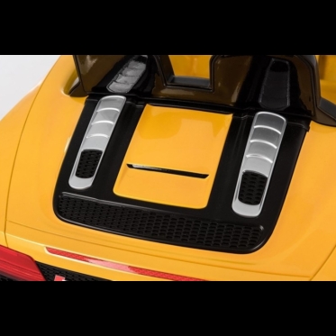 Elektrinis vaikiškas automobilis "Audi R8" (geltonas)