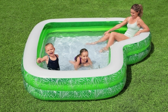 Pripučiamas baseinas su paaukštinta sėdima vieta "Bestway Tropical Paradise", 231 x 231 x 51 cm (baltas, žalias)