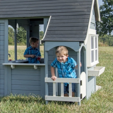 Medinis žaidimų namelis "Step2 Wiosenny Backyard Discovery", 335,5 x 210,5 x 265,5 cm