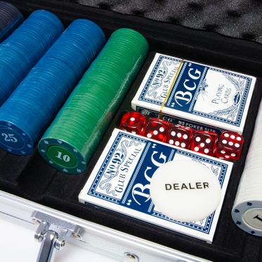Pokerio rinkinys su lagaminu "Royal Poker" (500 žetonų)