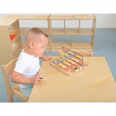 "Veidrodiniai spalvotų kaladėlių atvaizdai" edukacinė lenta "Masterkidz"
