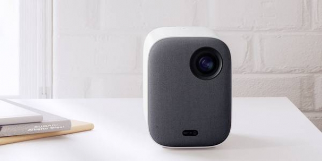 Projektorius Xiaomi Mi Smart Compact Projector