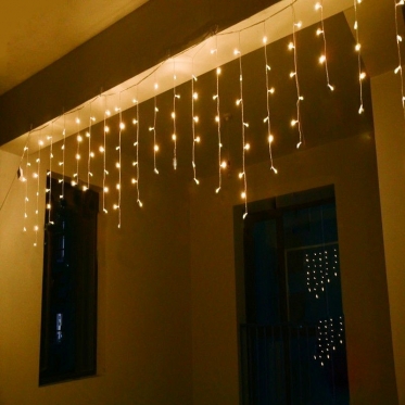 7,5 m 200 LED varveklių šventinė girlianda (šiltai balta)