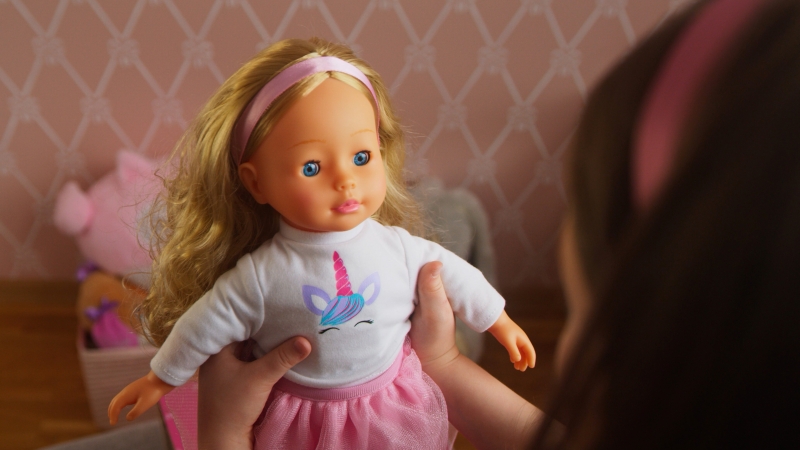 Bo. Kalbanti Ir Dainuojanti Lėlė Milana, 40 Cm, Rusų K.