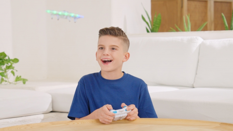 Flybotic Radijo Bangomis Valdomas  Dronas Neon Stunt