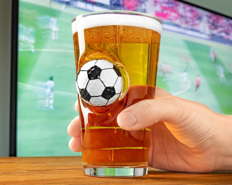 Stiklinė Įstrigęs Futbolo Kamuolys