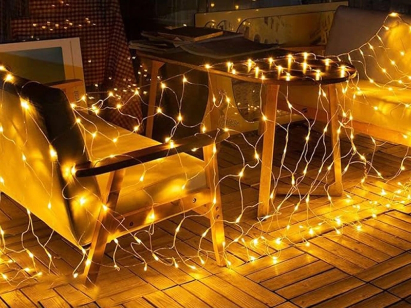 Girlianda, 100 LED, 1 x 2 m, Šilta Balta